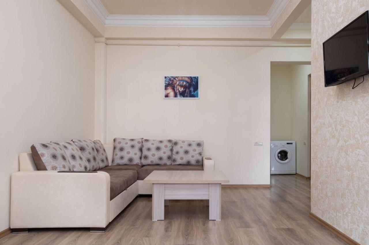 Stay Inn Apartments At Yekmalyan Street Yerevan Exterior photo